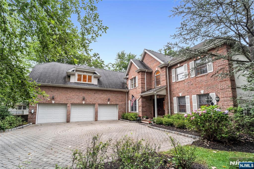 136 Tappan Road