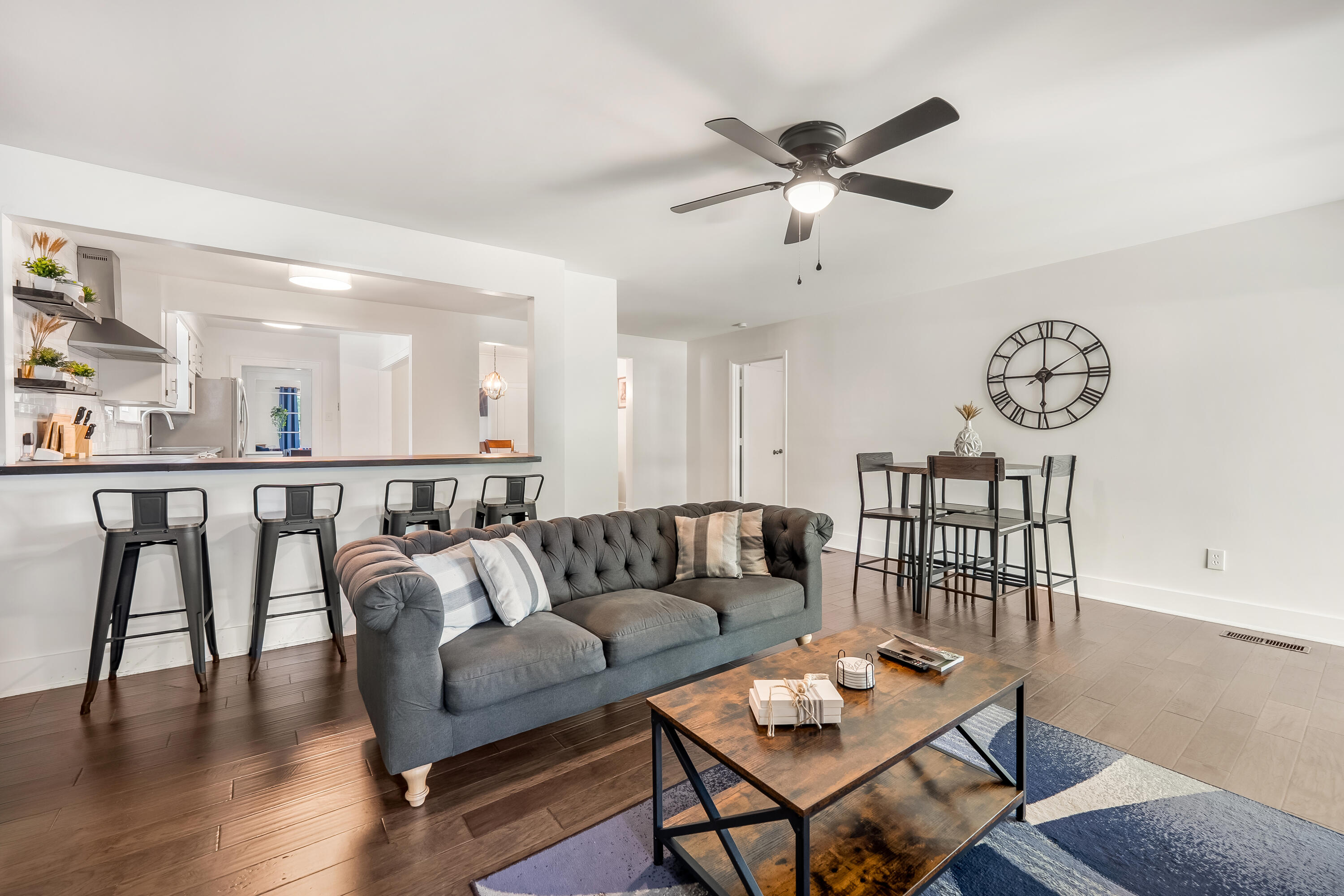 3513 Admiral Drive