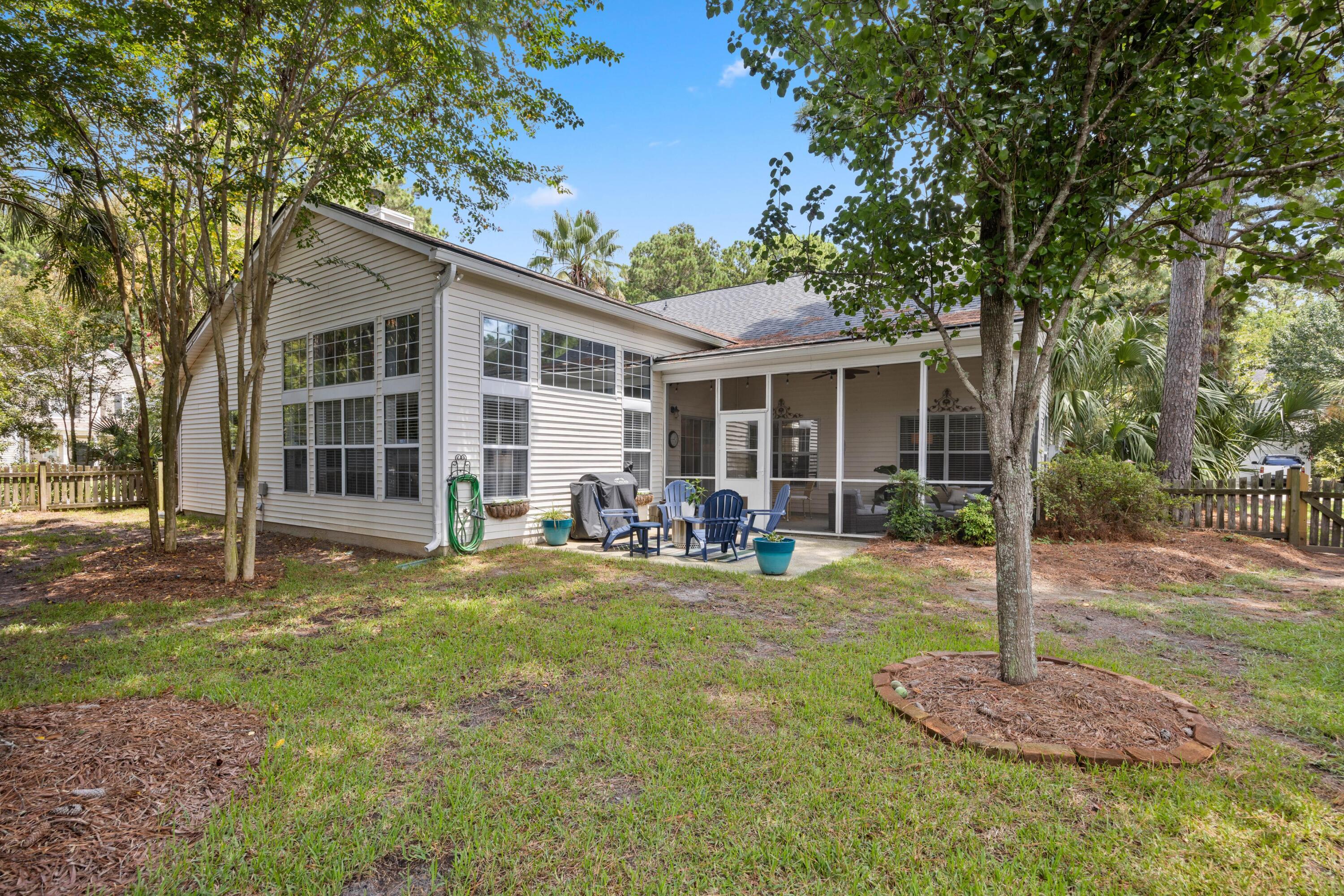 2779 Palmetto Hall Boulevard