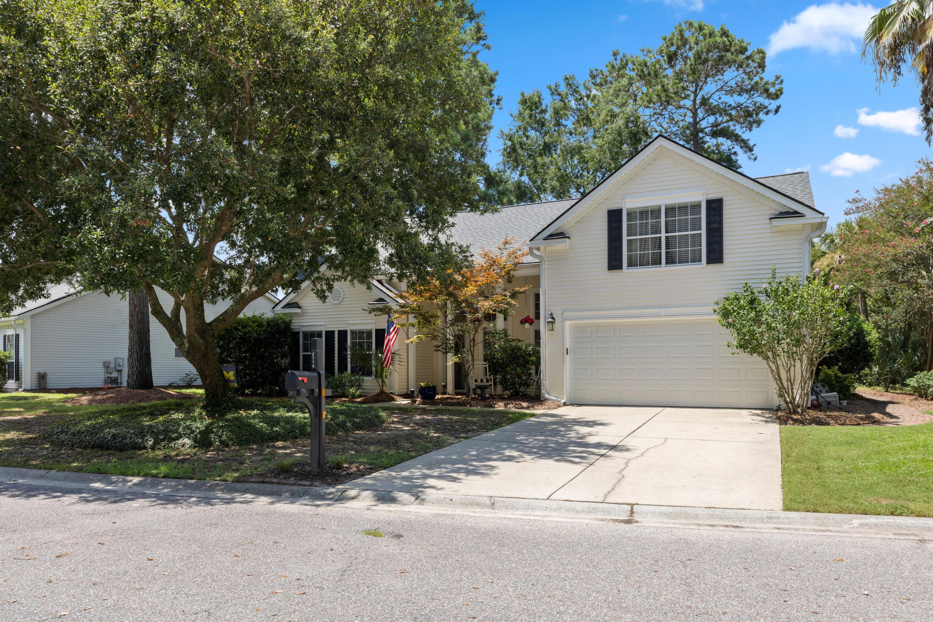 2779 Palmetto Hall Boulevard