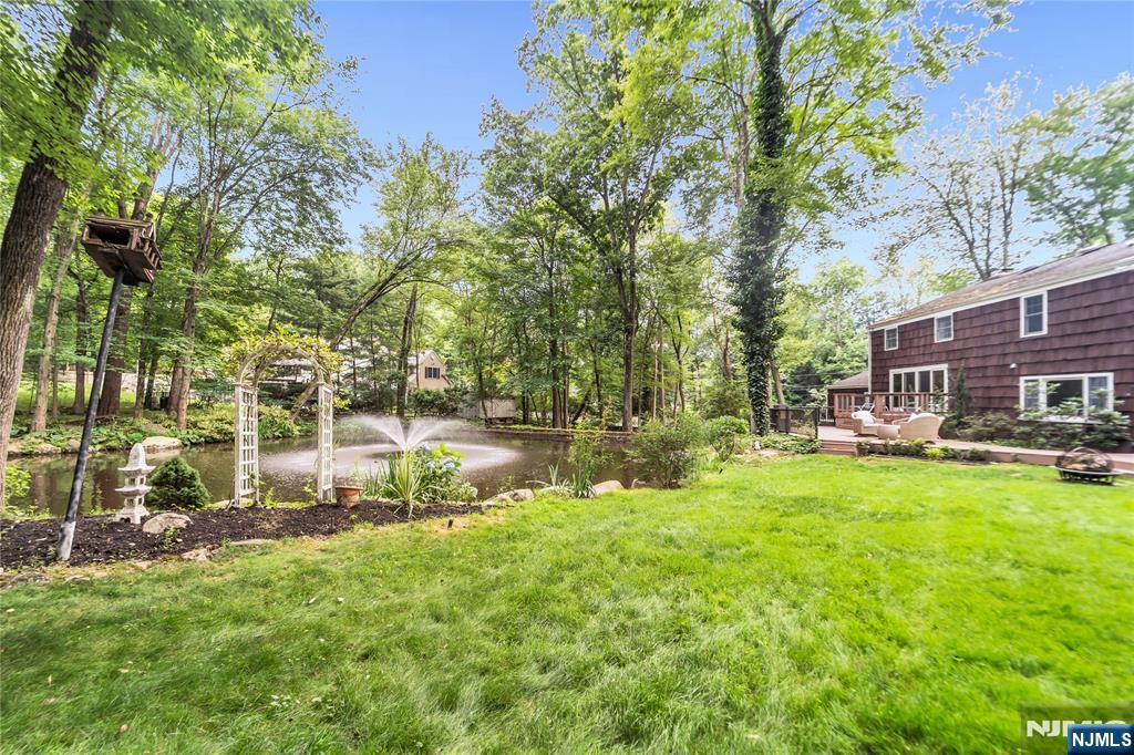 84 Briarwood Avenue