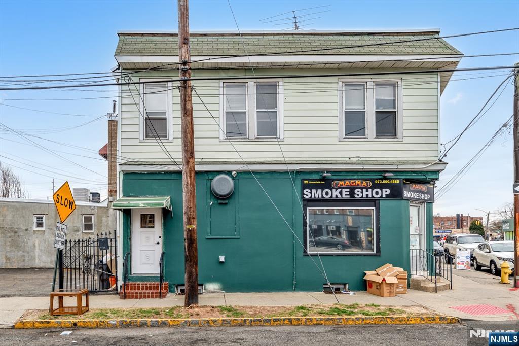41 Avenue 29
