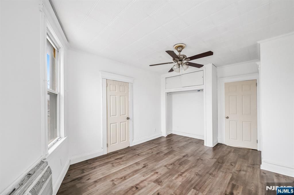 41 Avenue 29