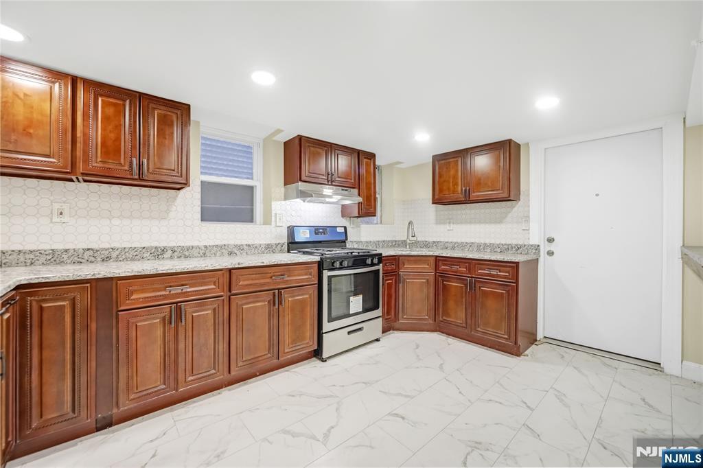 3301 Pleasant Avenue 3311