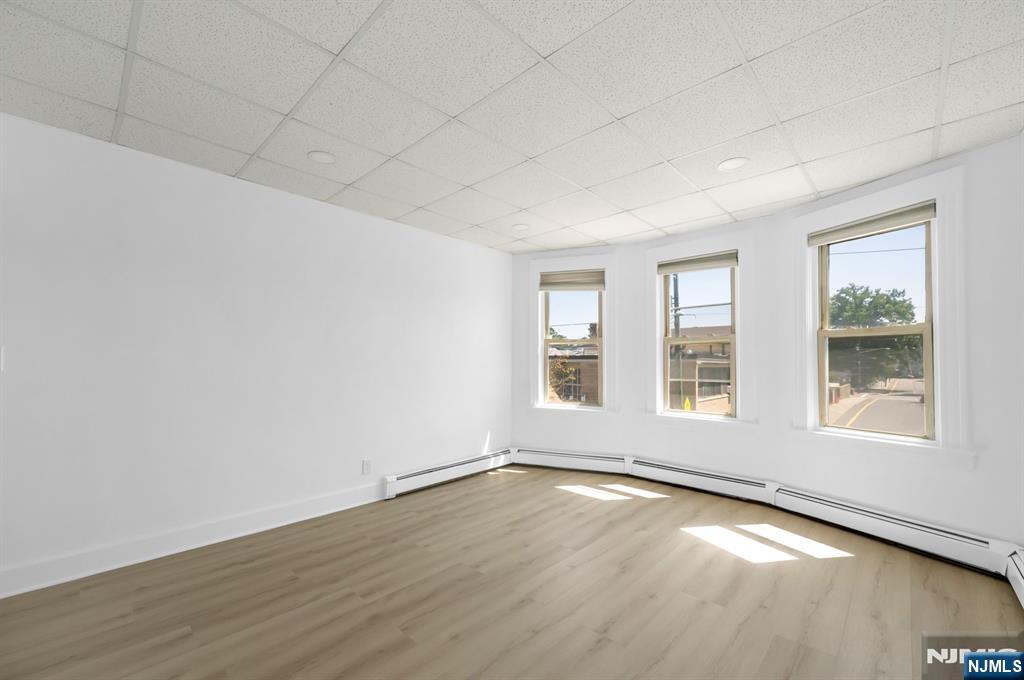 93 Division Avenue 3