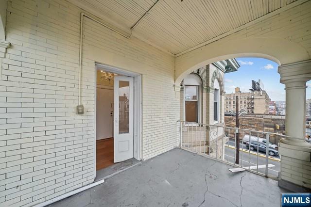 3311 Pleasant Avenue 2