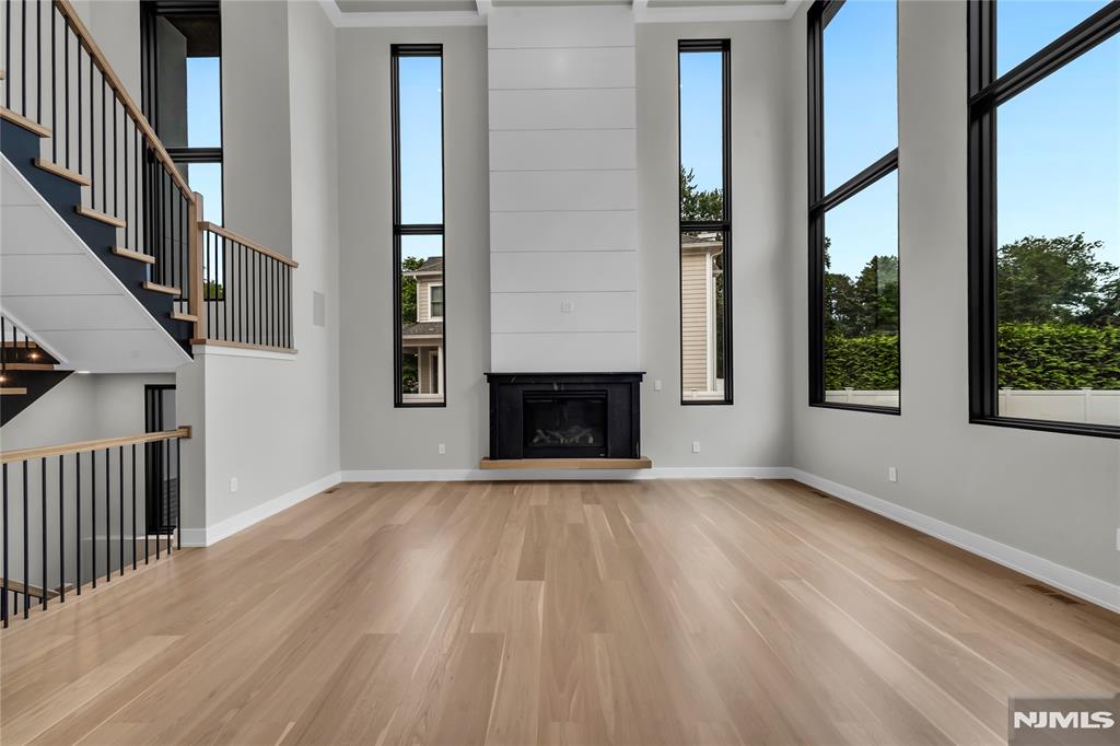 143 Fernwood Drive