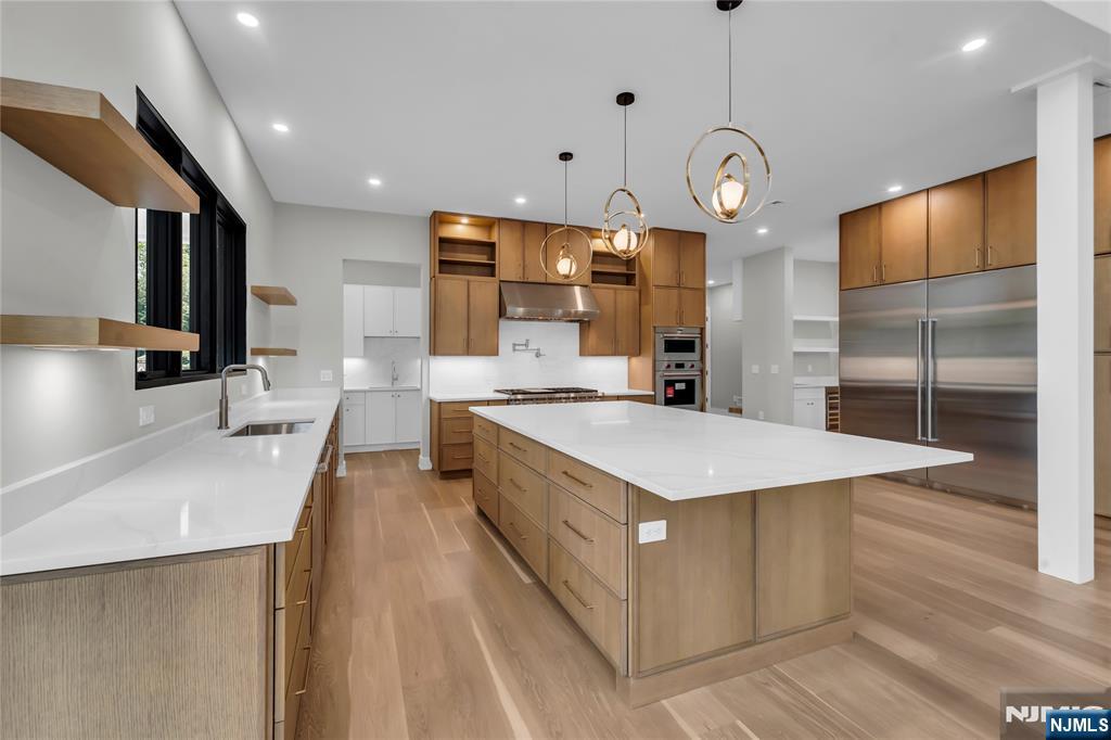 143 Fernwood Drive
