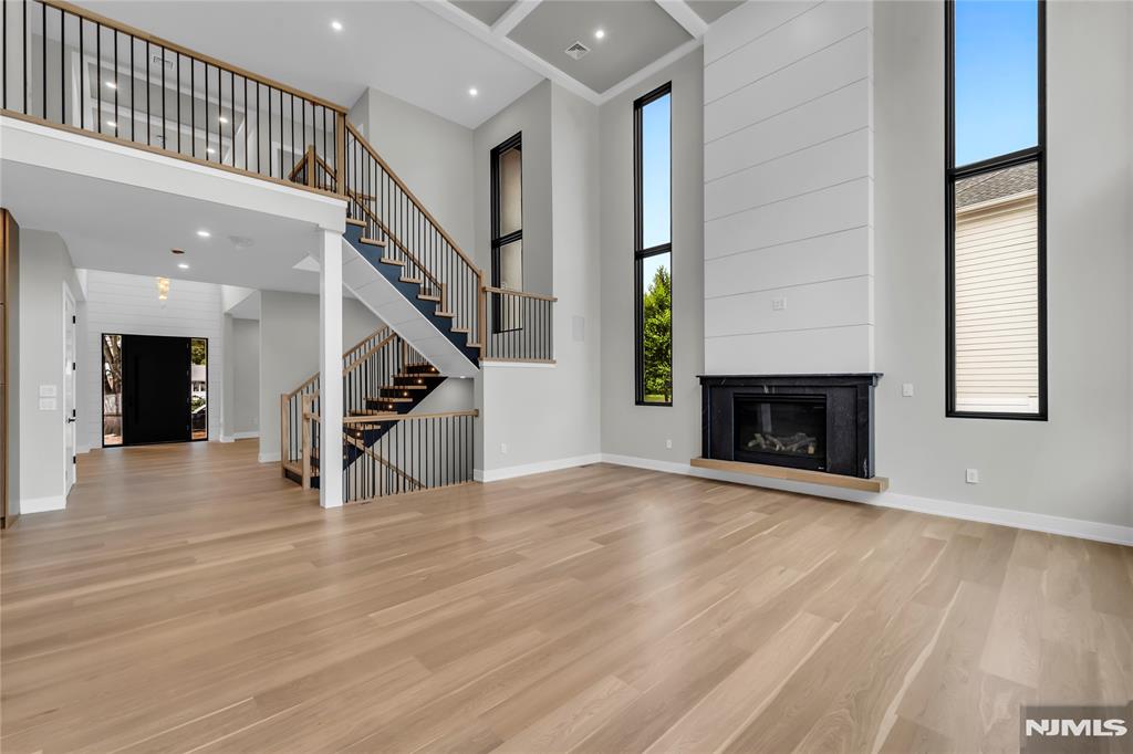 143 Fernwood Drive