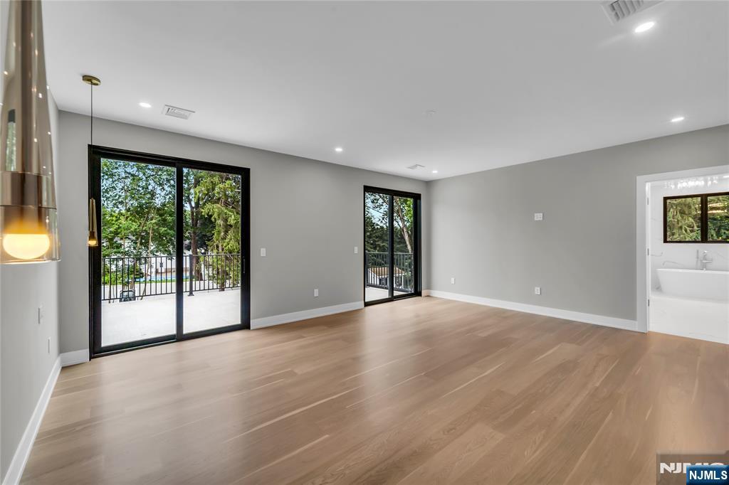 143 Fernwood Drive
