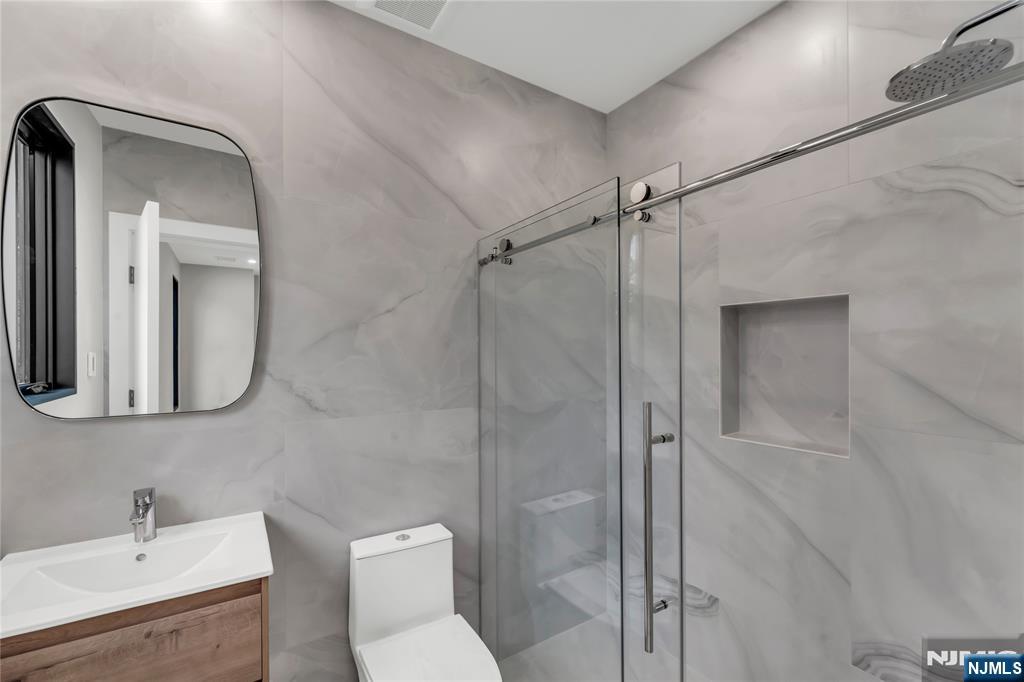 143 Fernwood Drive