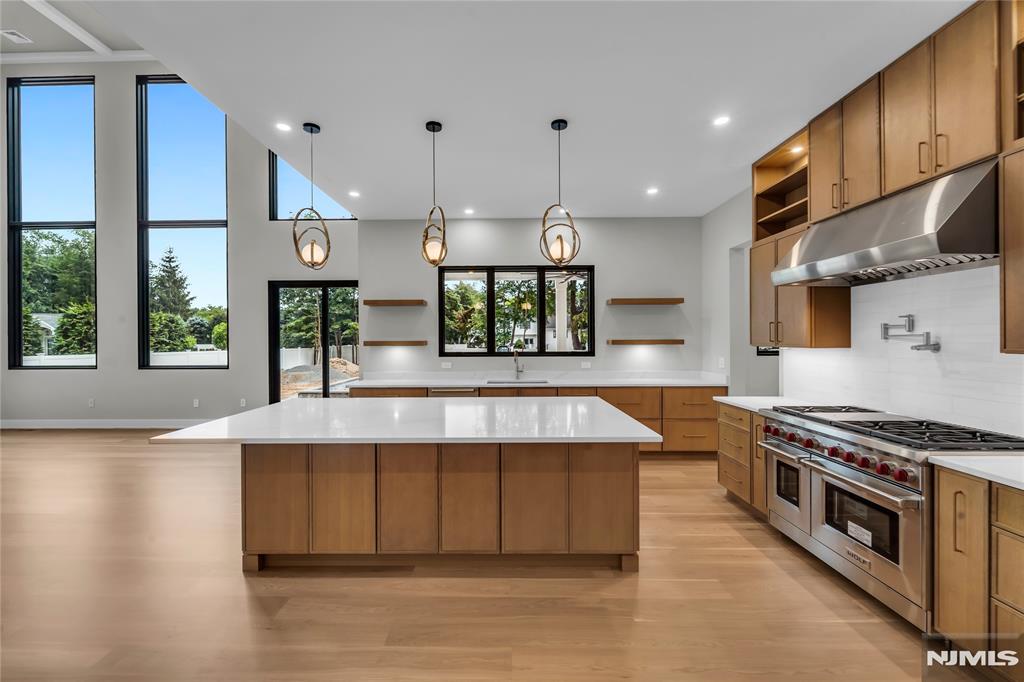143 Fernwood Drive