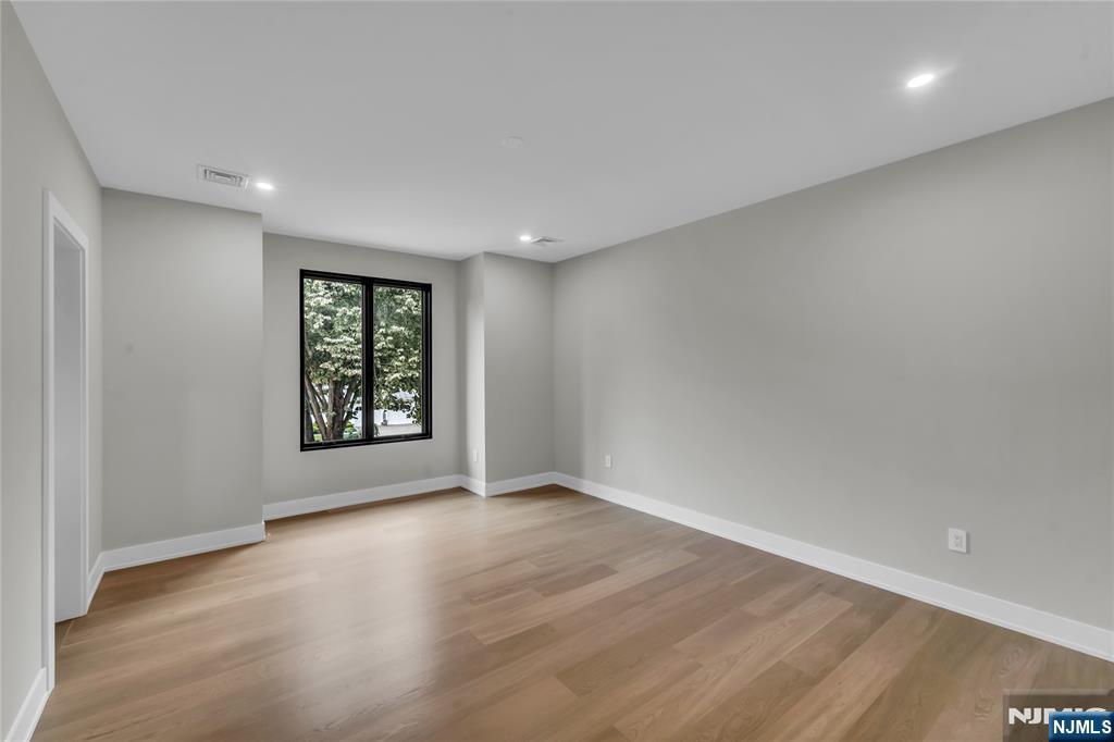 143 Fernwood Drive