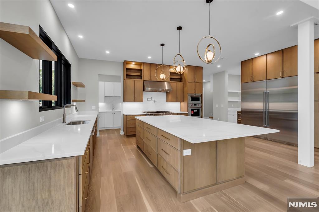 143 Fernwood Drive