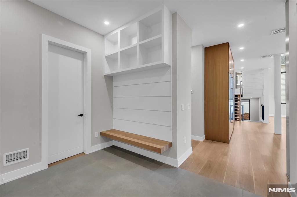 143 Fernwood Drive
