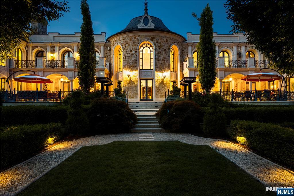 31 Rio Vista Drive