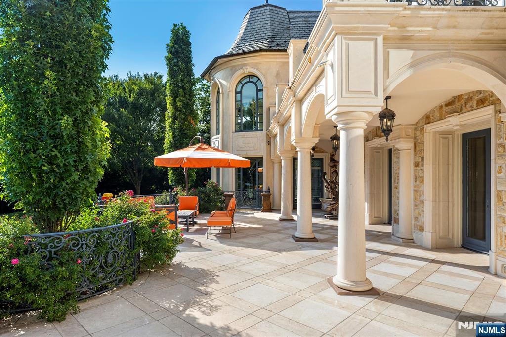 31 Rio Vista Drive