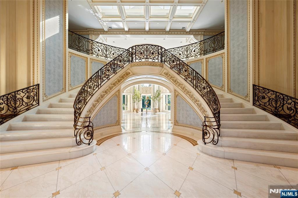 31 Rio Vista Drive