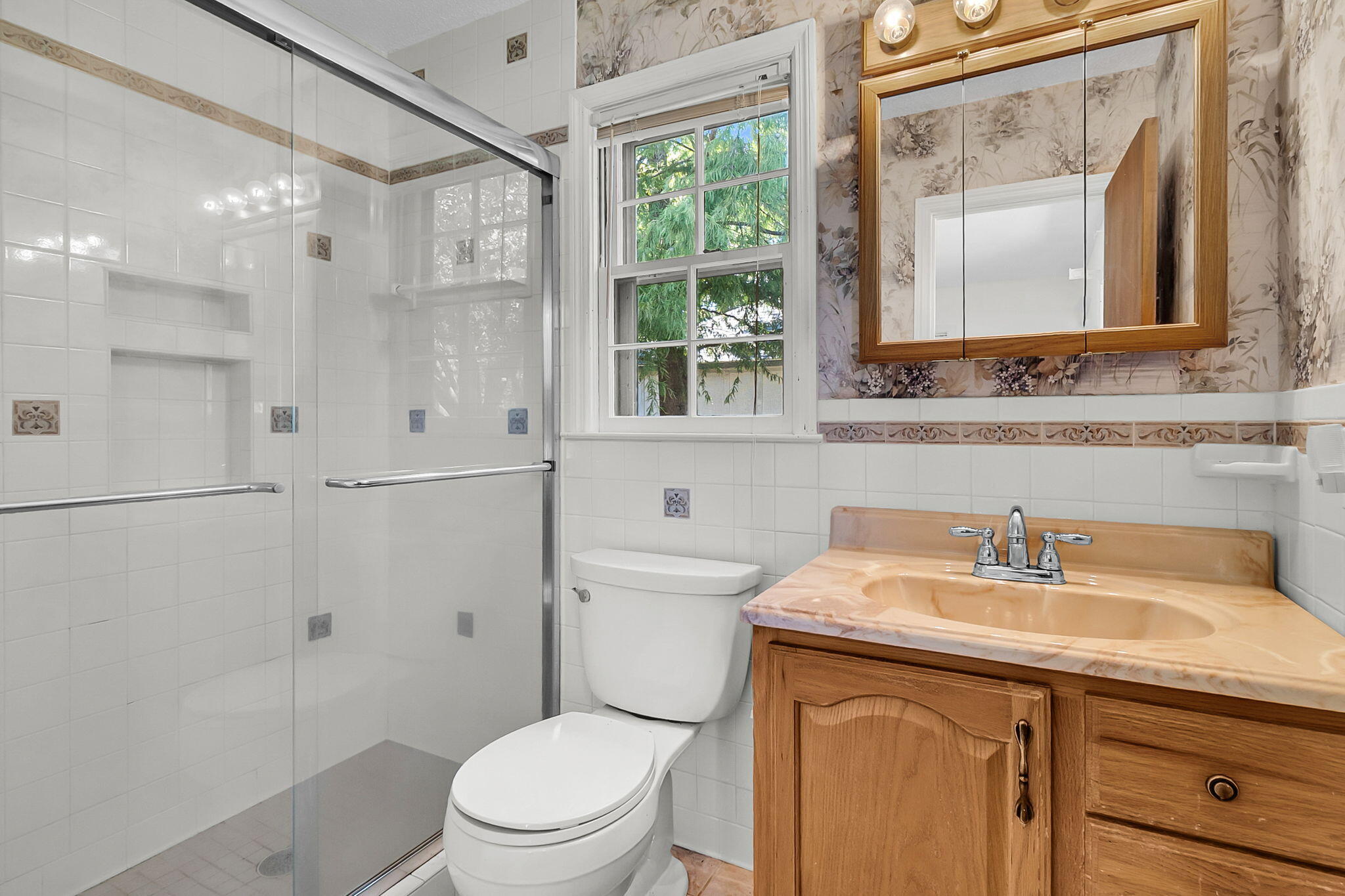 707 Longstreet Street