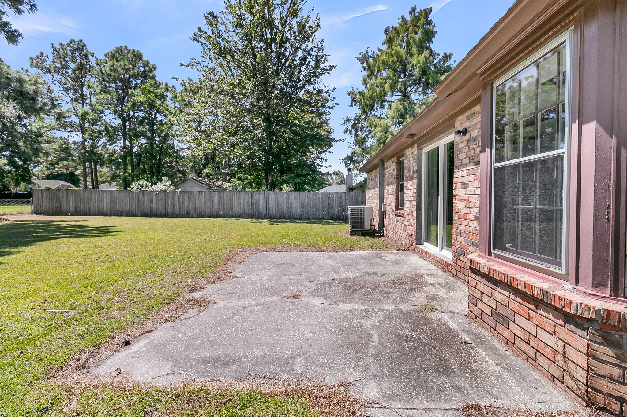 707 Longstreet Street