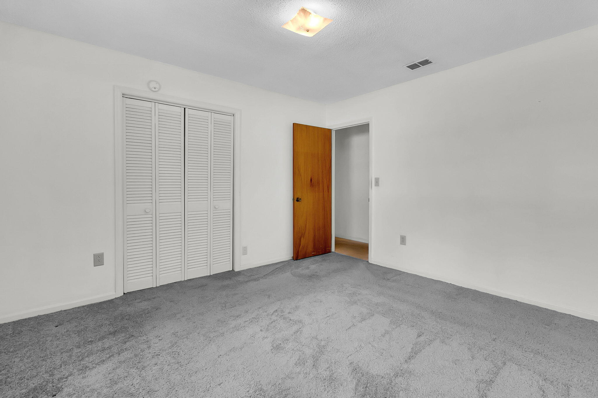 707 Longstreet Street