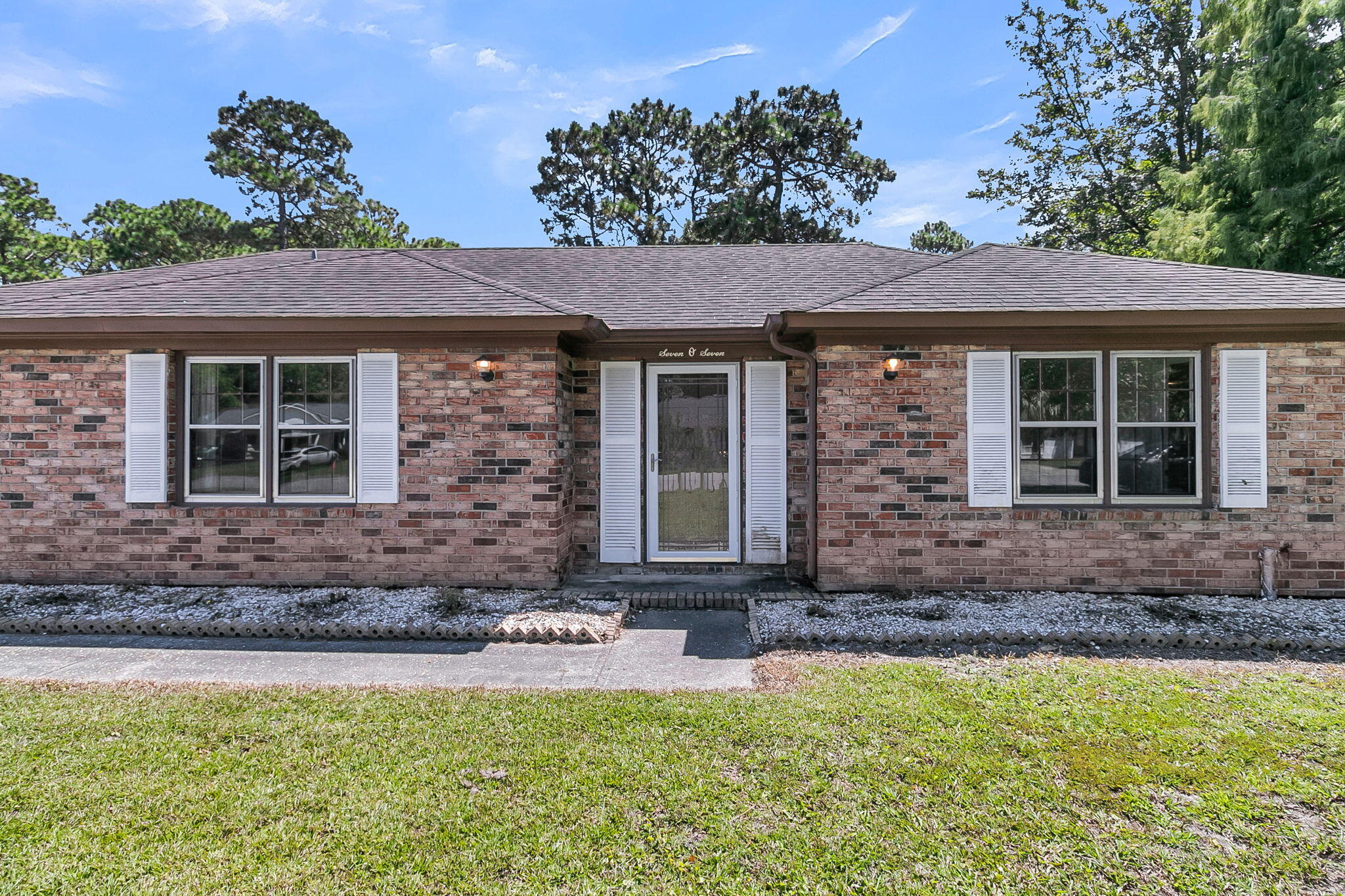 707 Longstreet Street