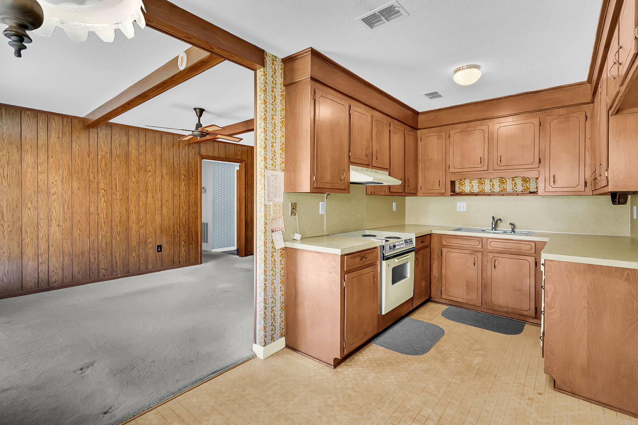 707 Longstreet Street