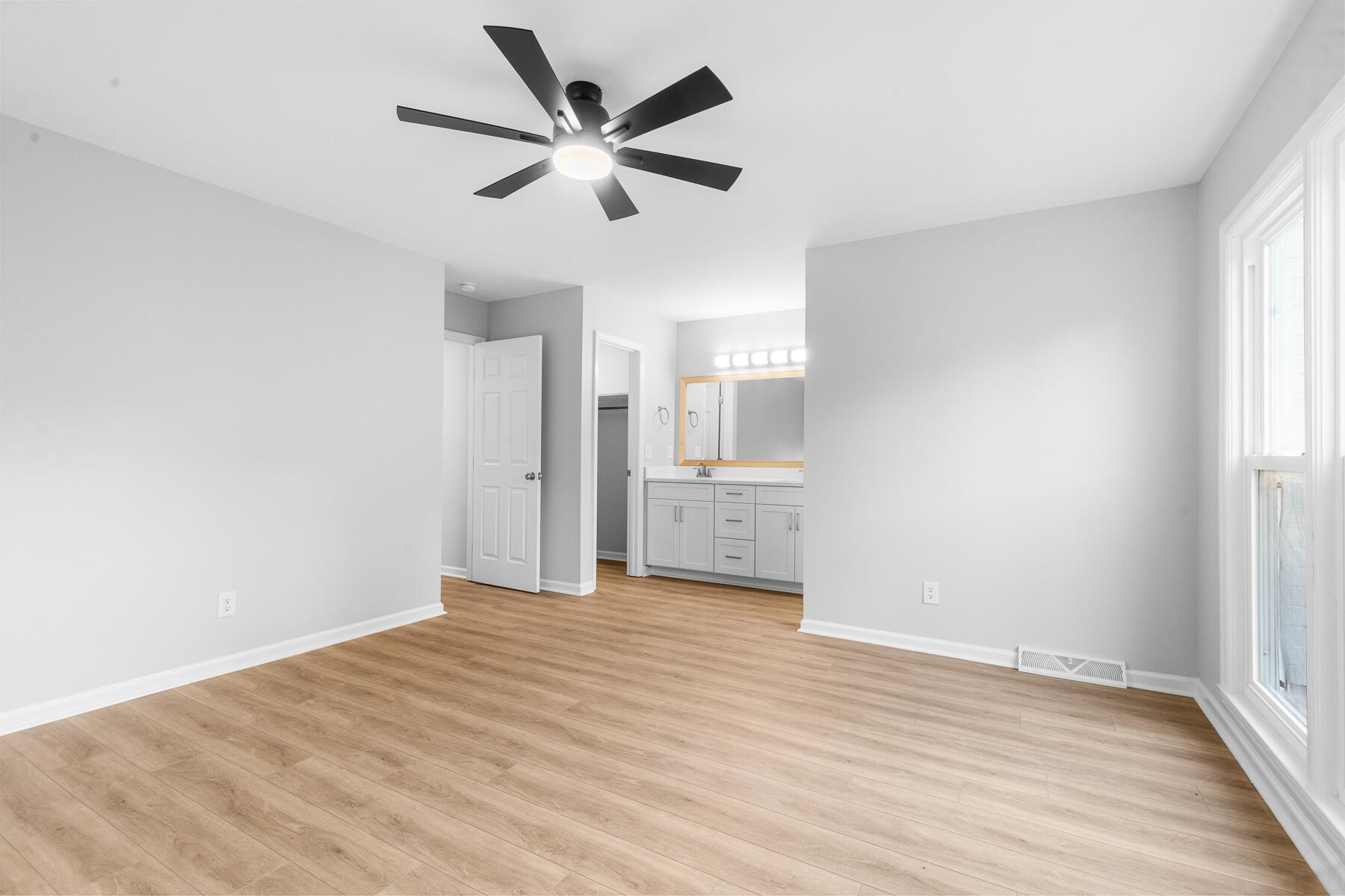 126 Canaberry Circle
