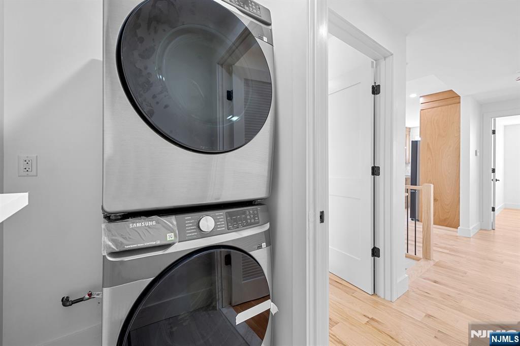 853 Pleasantview Terrace 2