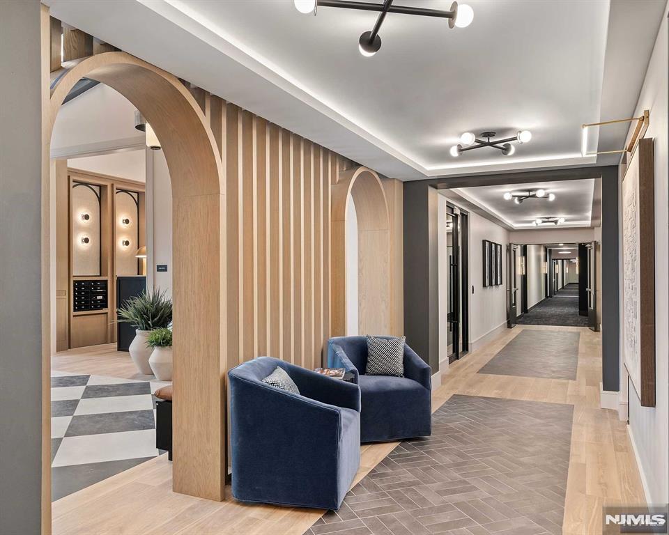 18 Park Avenue 1234