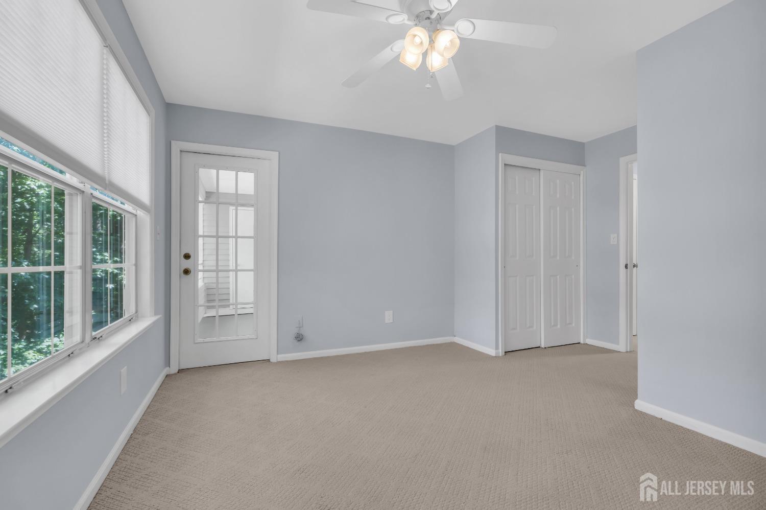 911 Meadow Court # 911