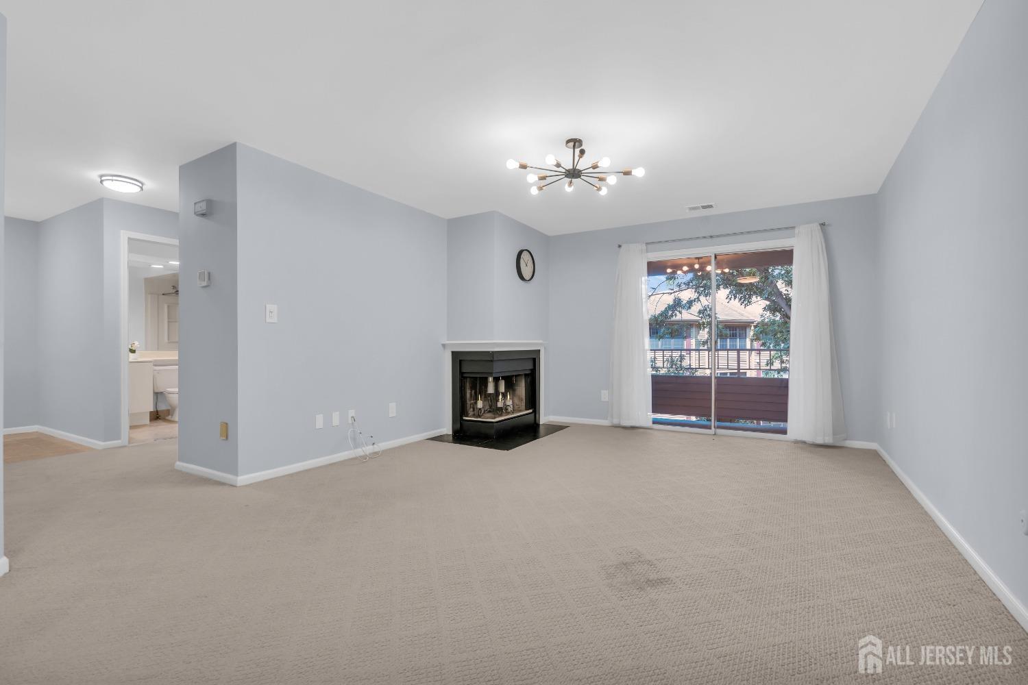 911 Meadow Court # 911