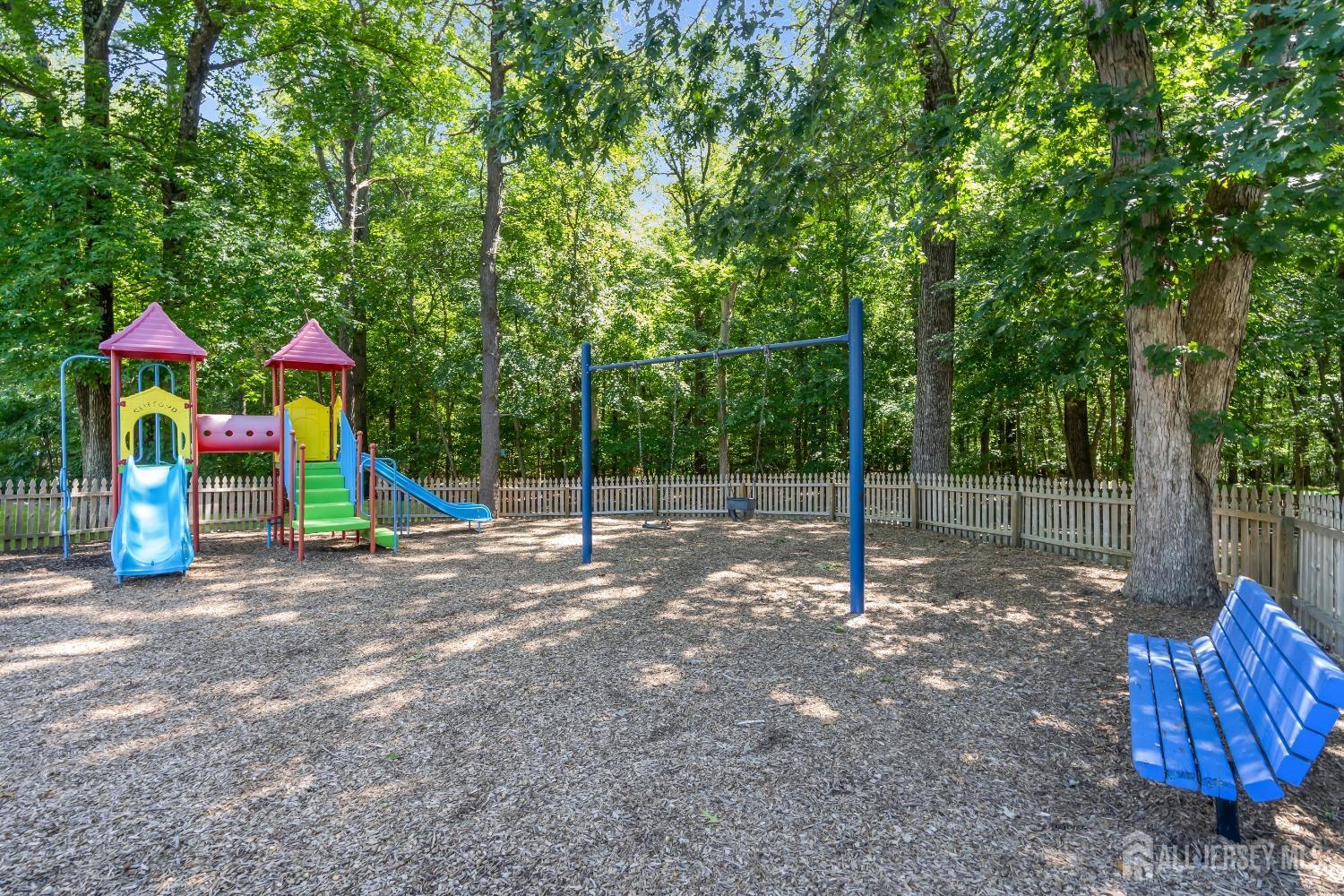 911 Meadow Court # 911