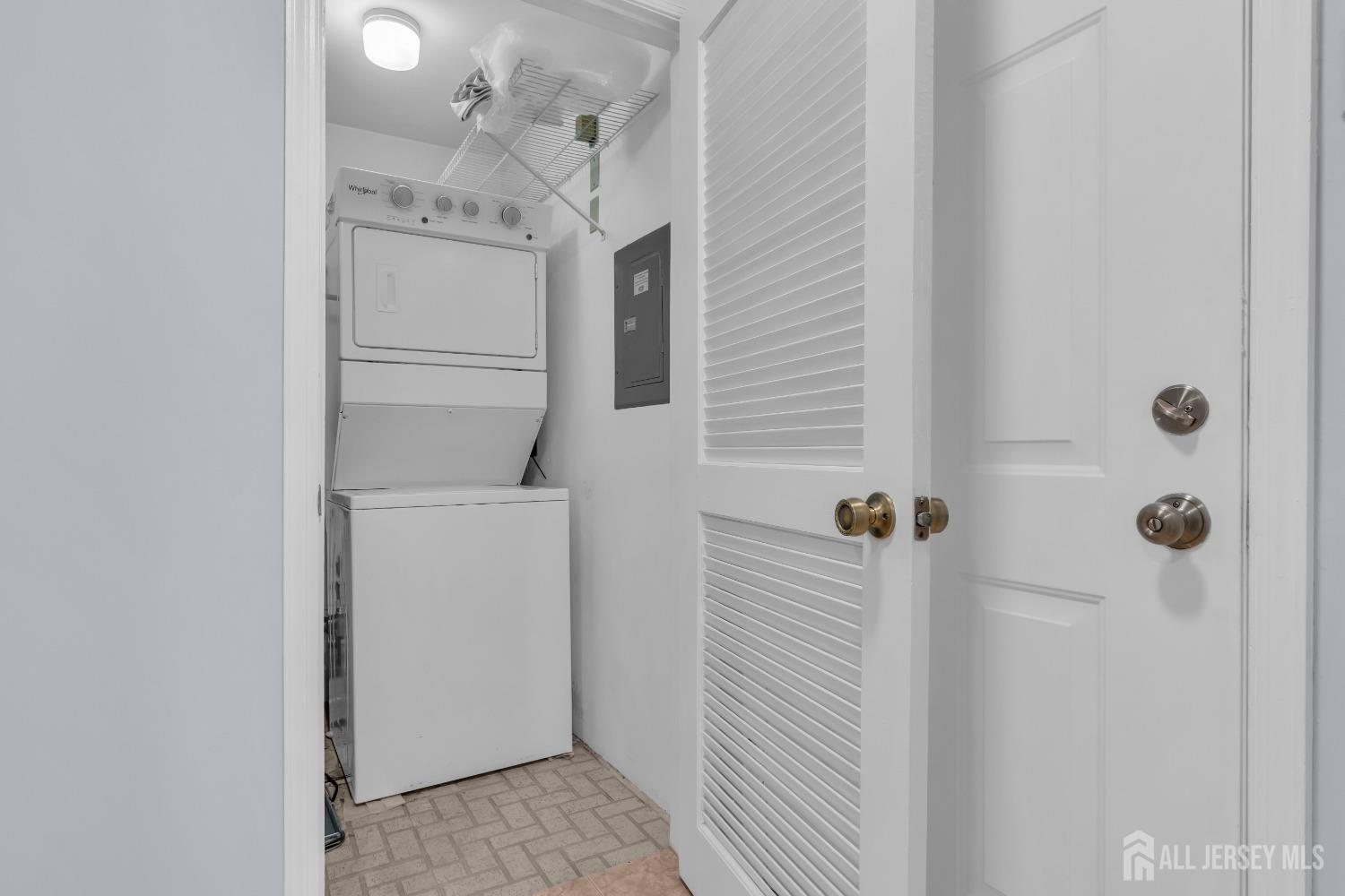 911 Meadow Court # 911