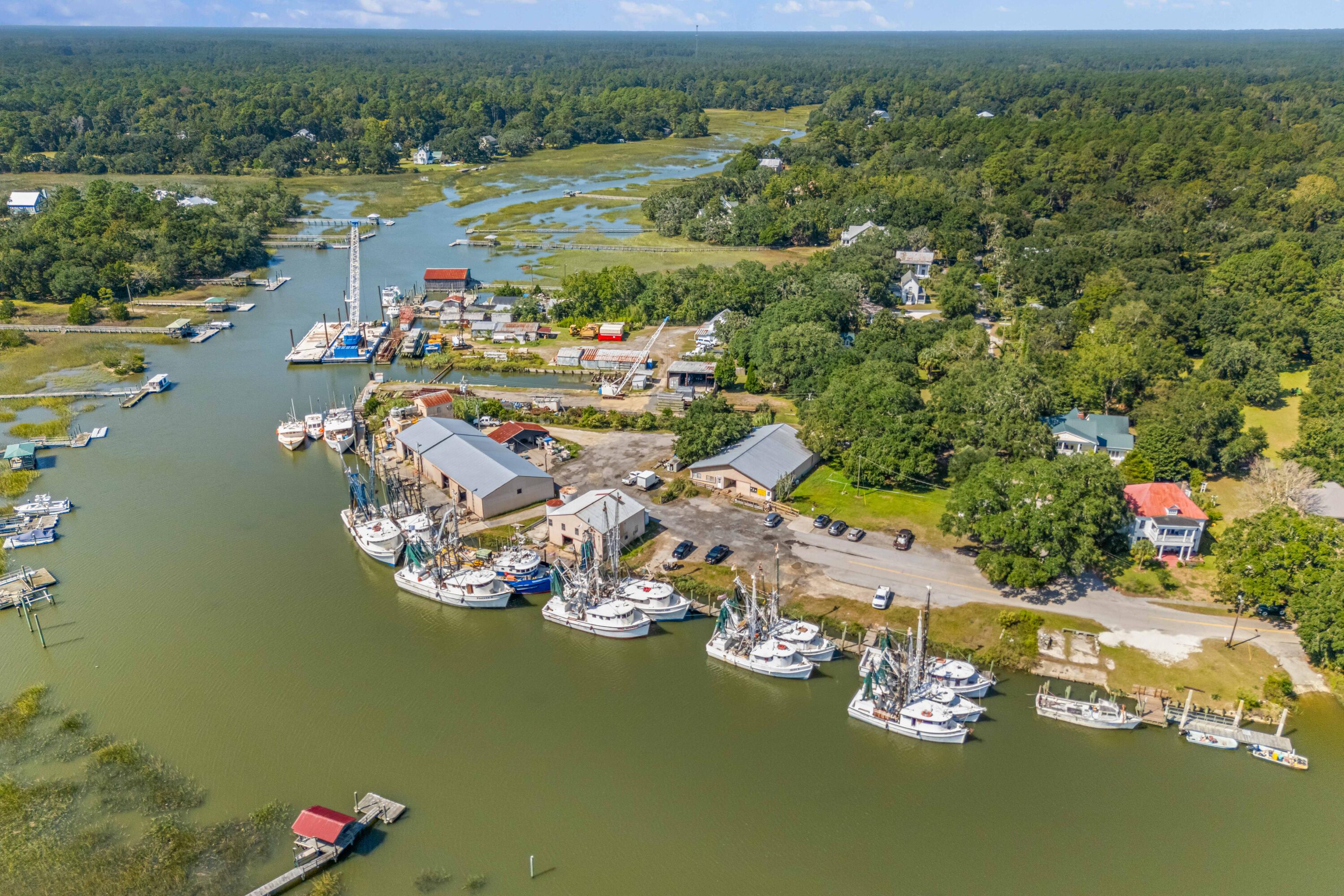 210 Cassena Street, McClellanville