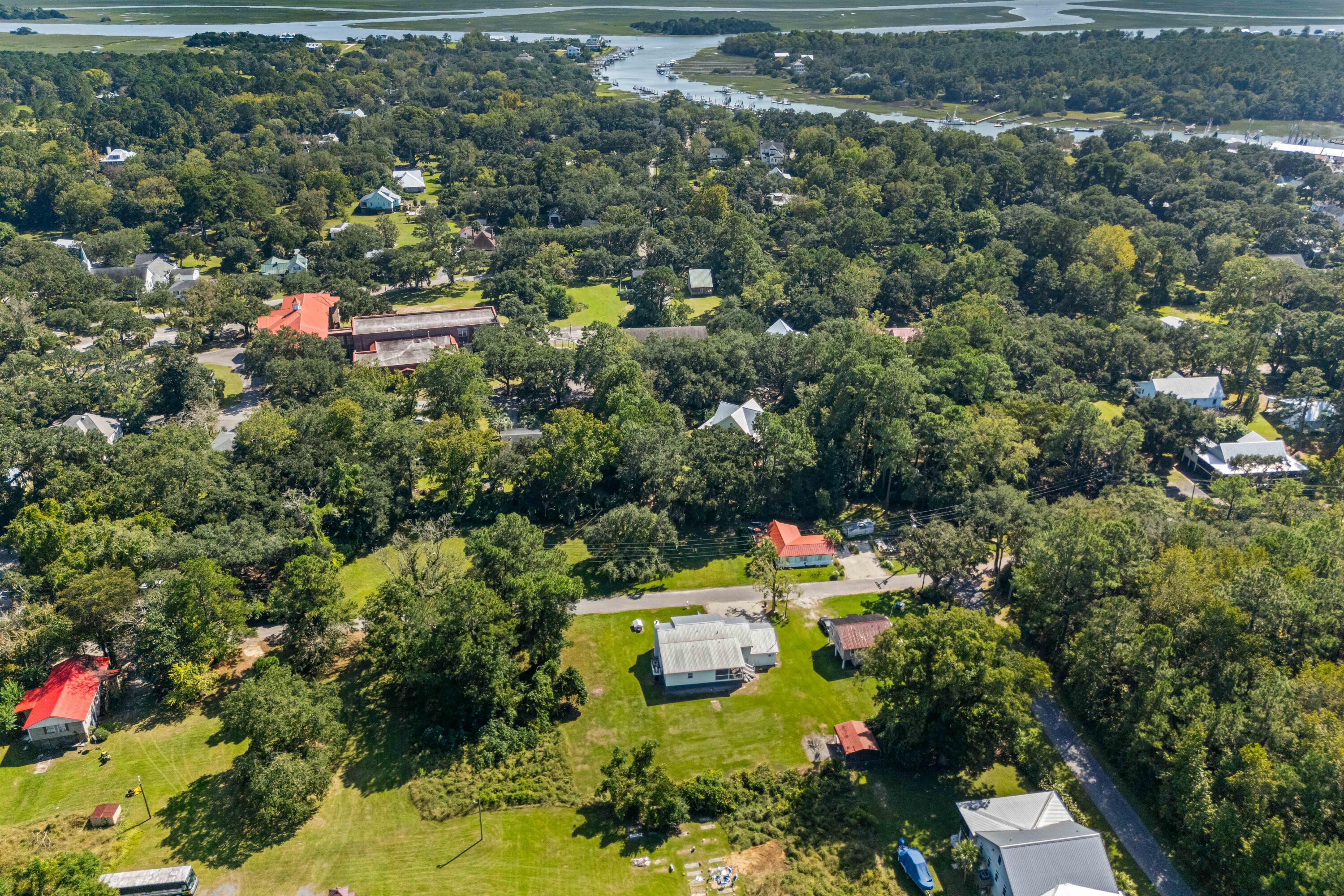 210 Cassena Street, McClellanville