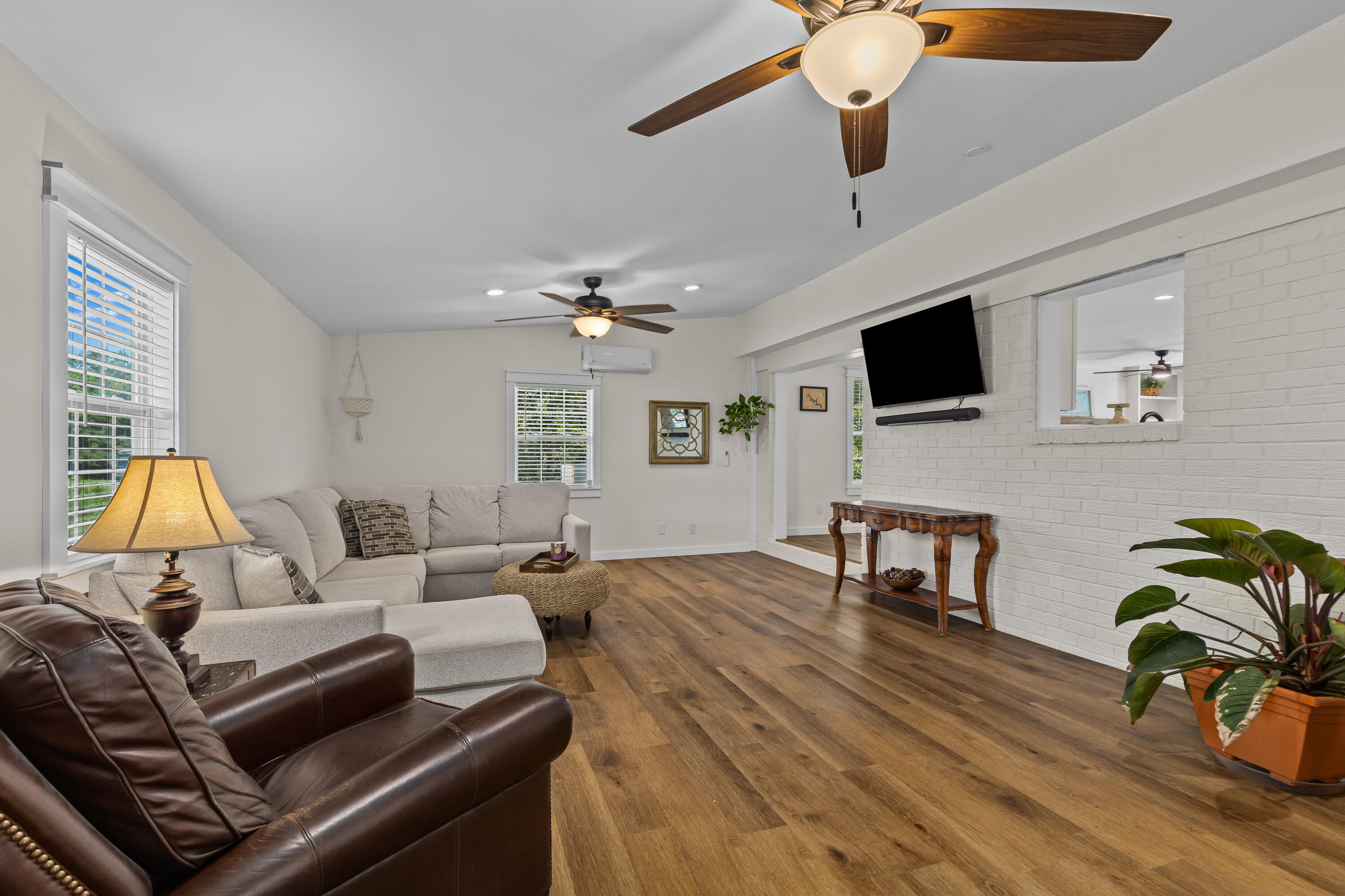 210 Cassena Street, McClellanville