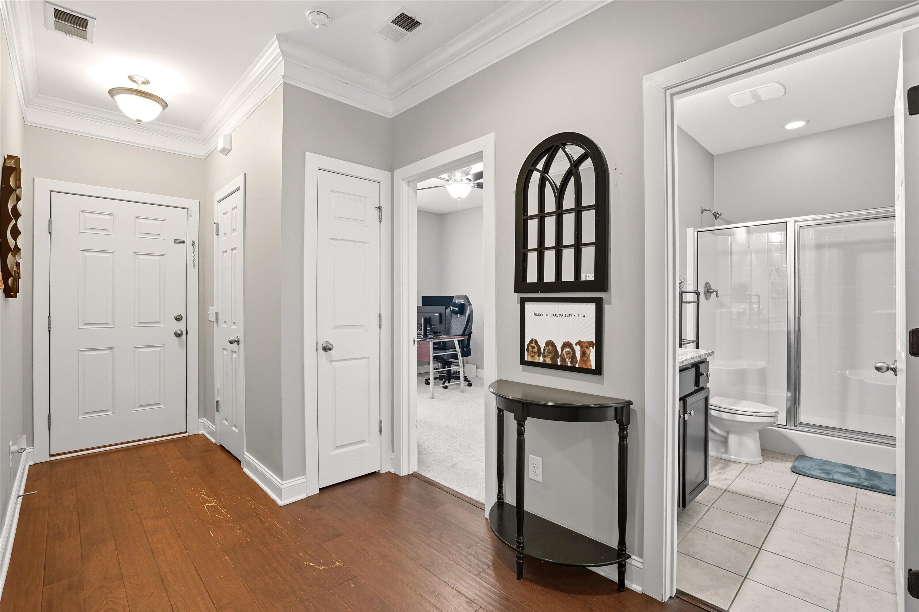 632 Goodlet Circle