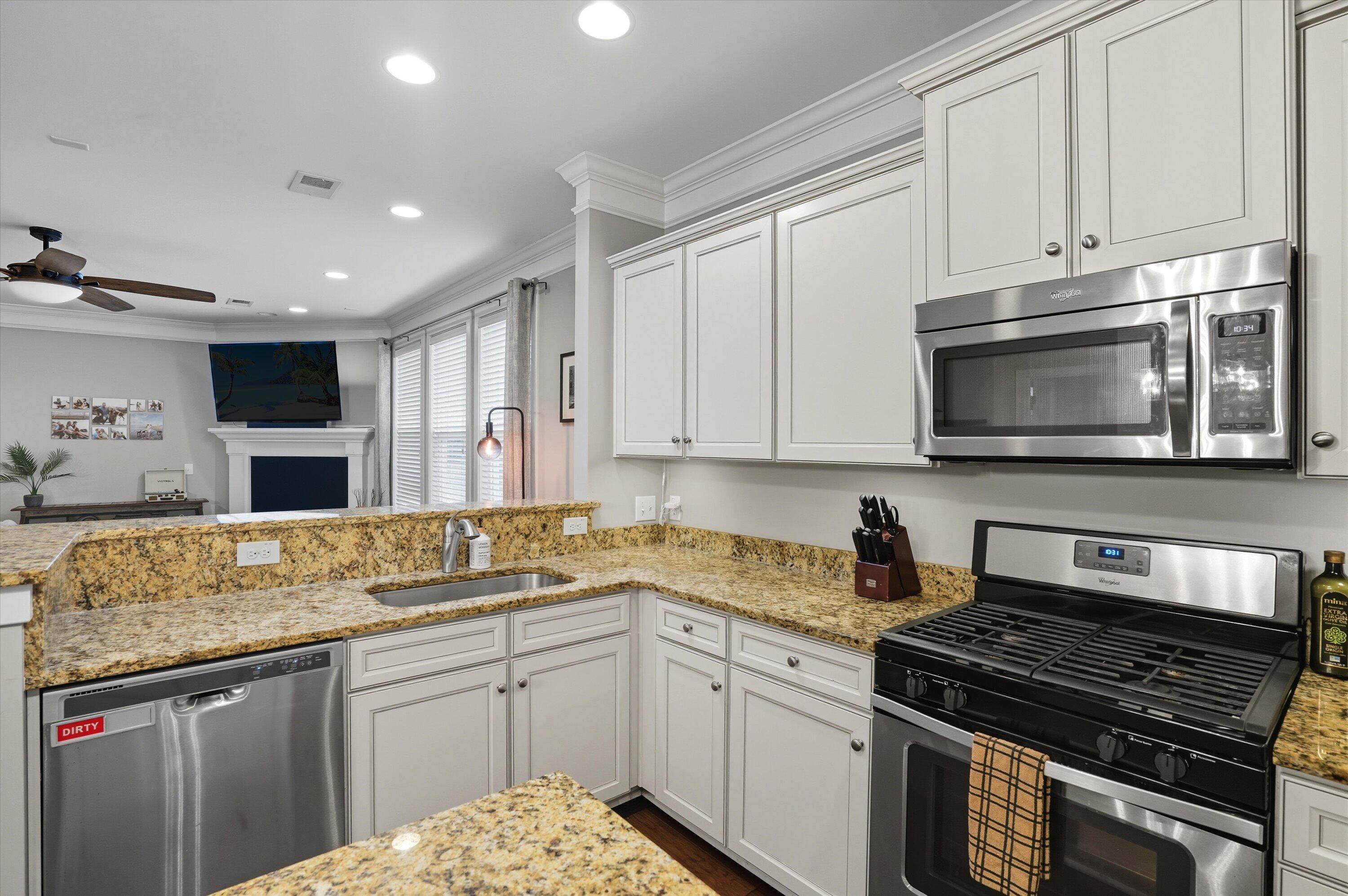 632 Goodlet Circle