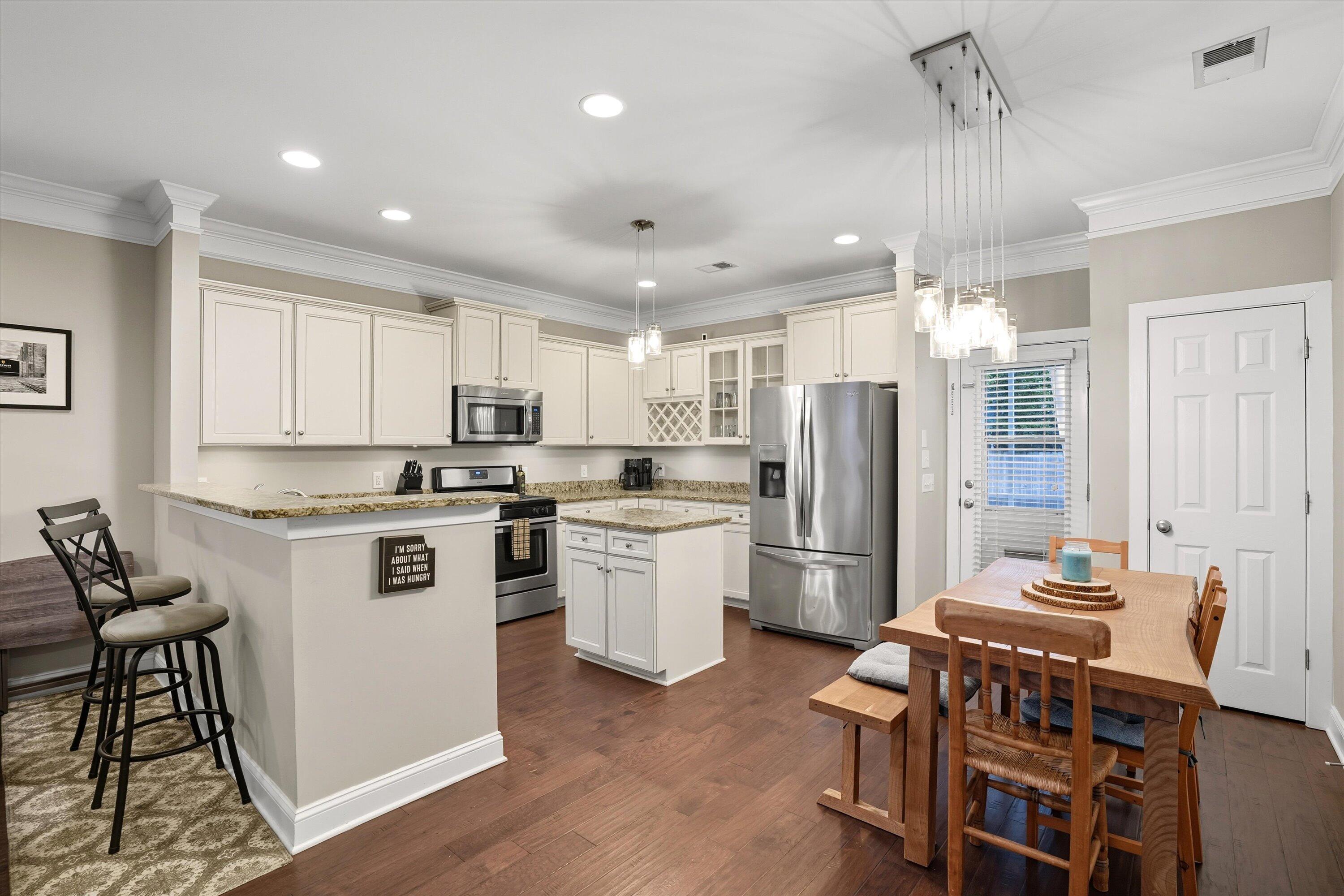 632 Goodlet Circle