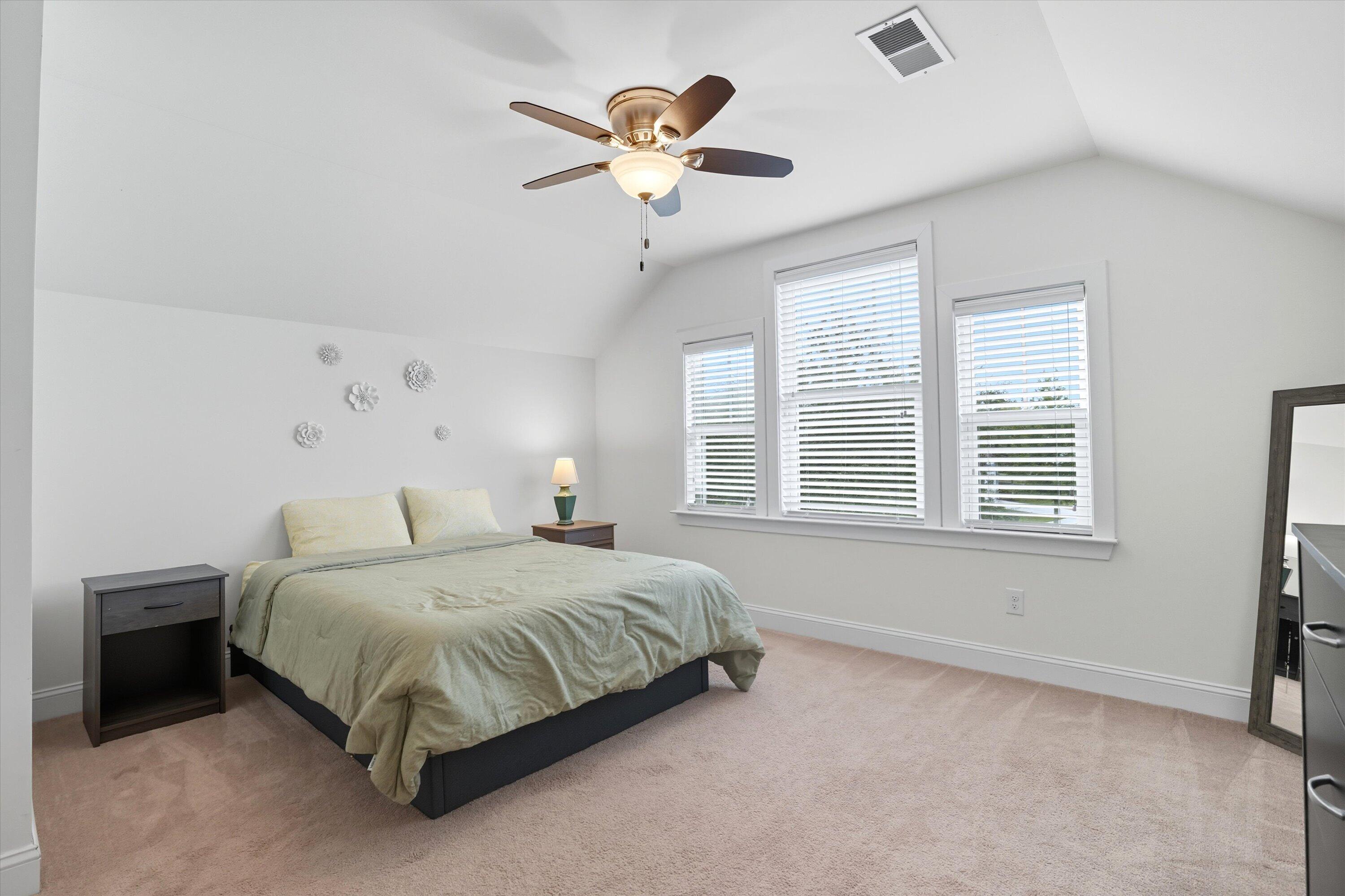 632 Goodlet Circle