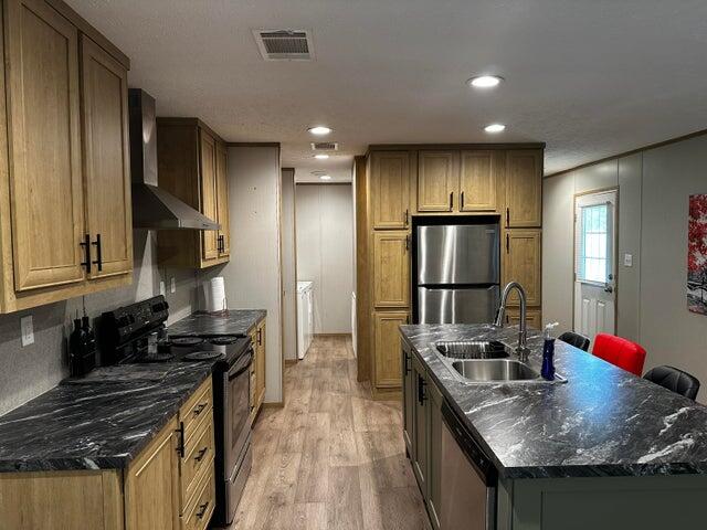 1106 Pontiac Drive