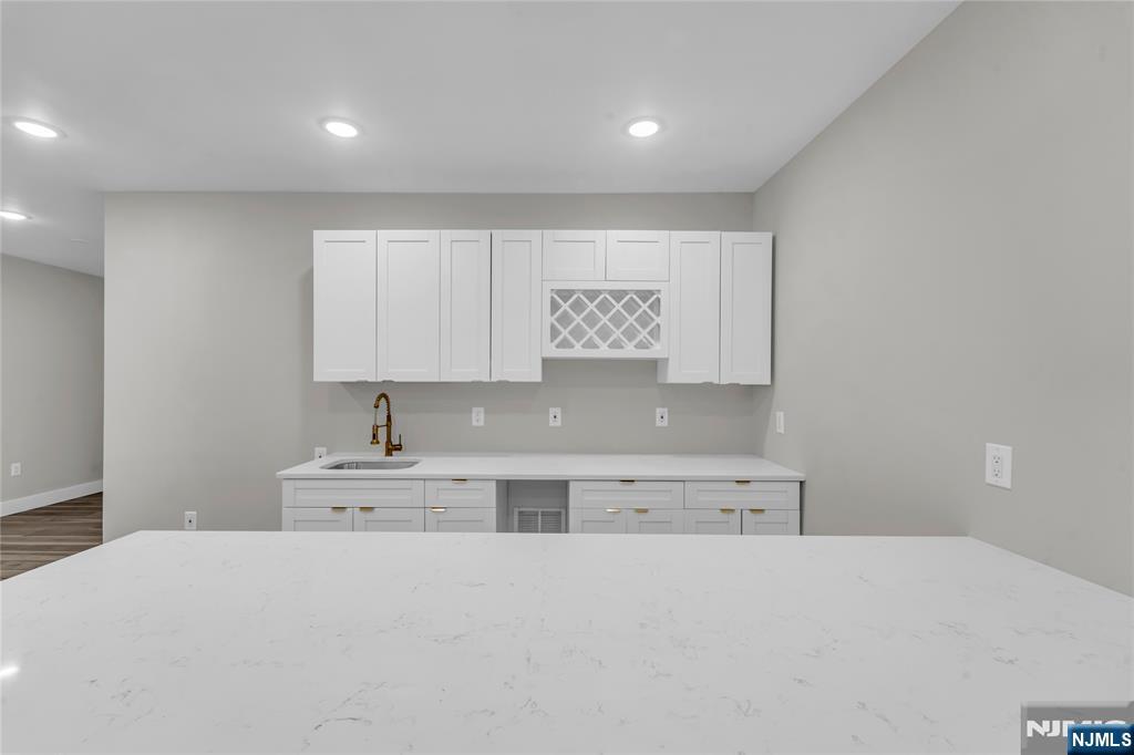 4 Lenape Lane 805