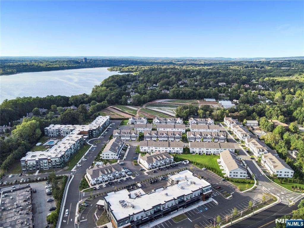 4 Lenape Lane 805