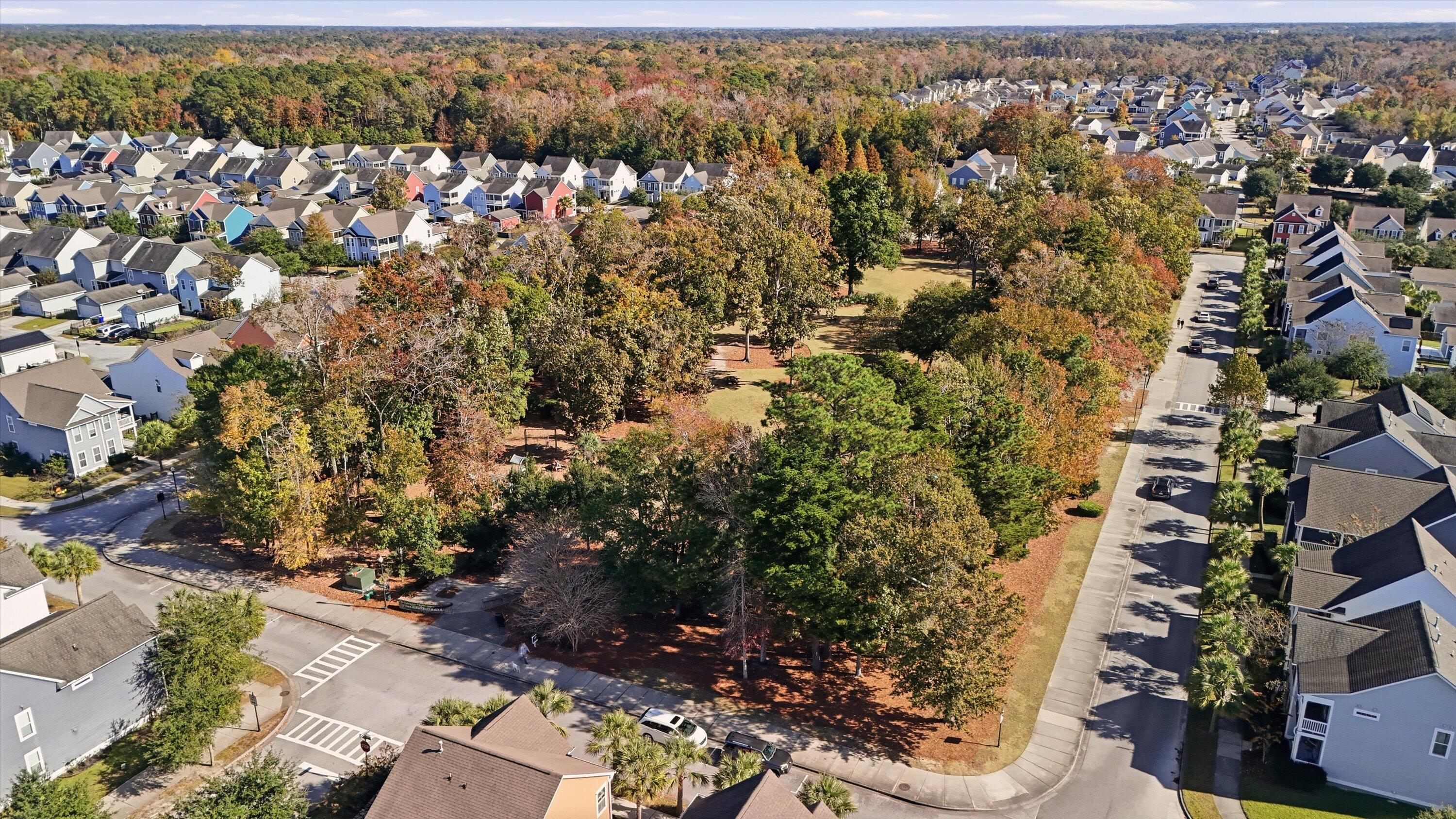 1712 Restoration Court