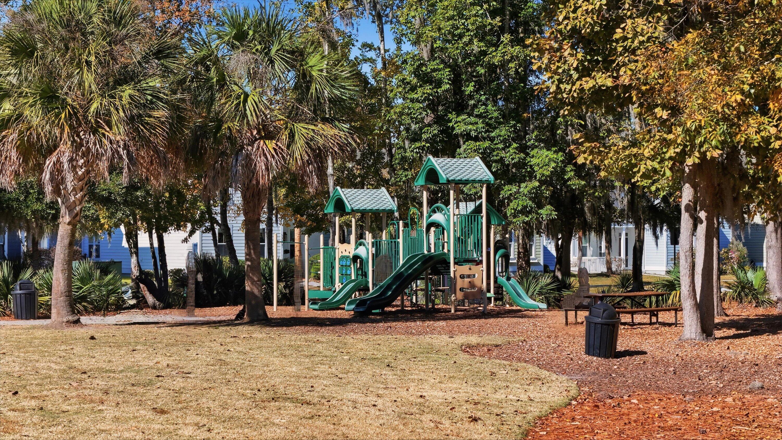 1712 Restoration Court