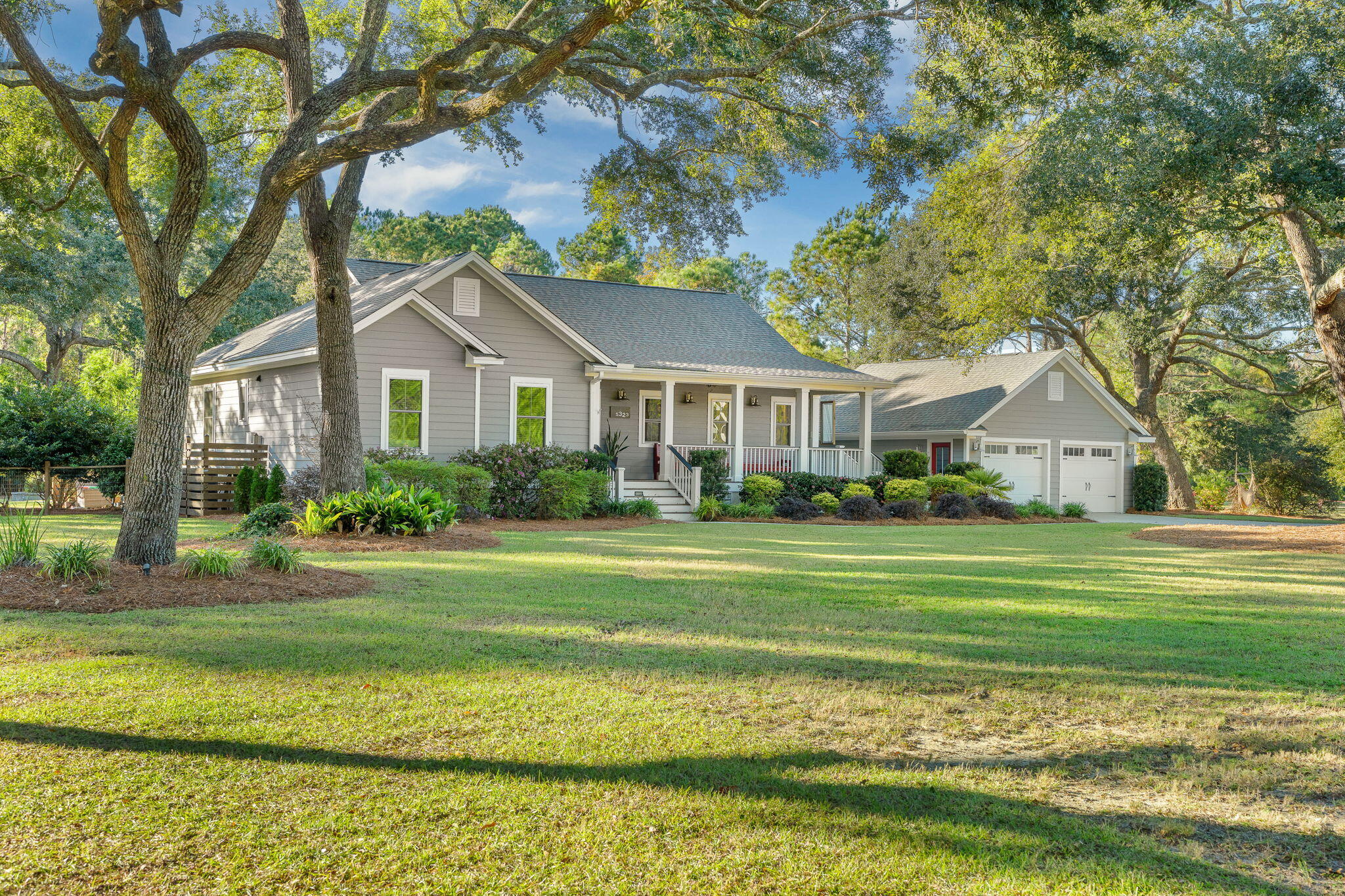 5323 Peerless Place Drive