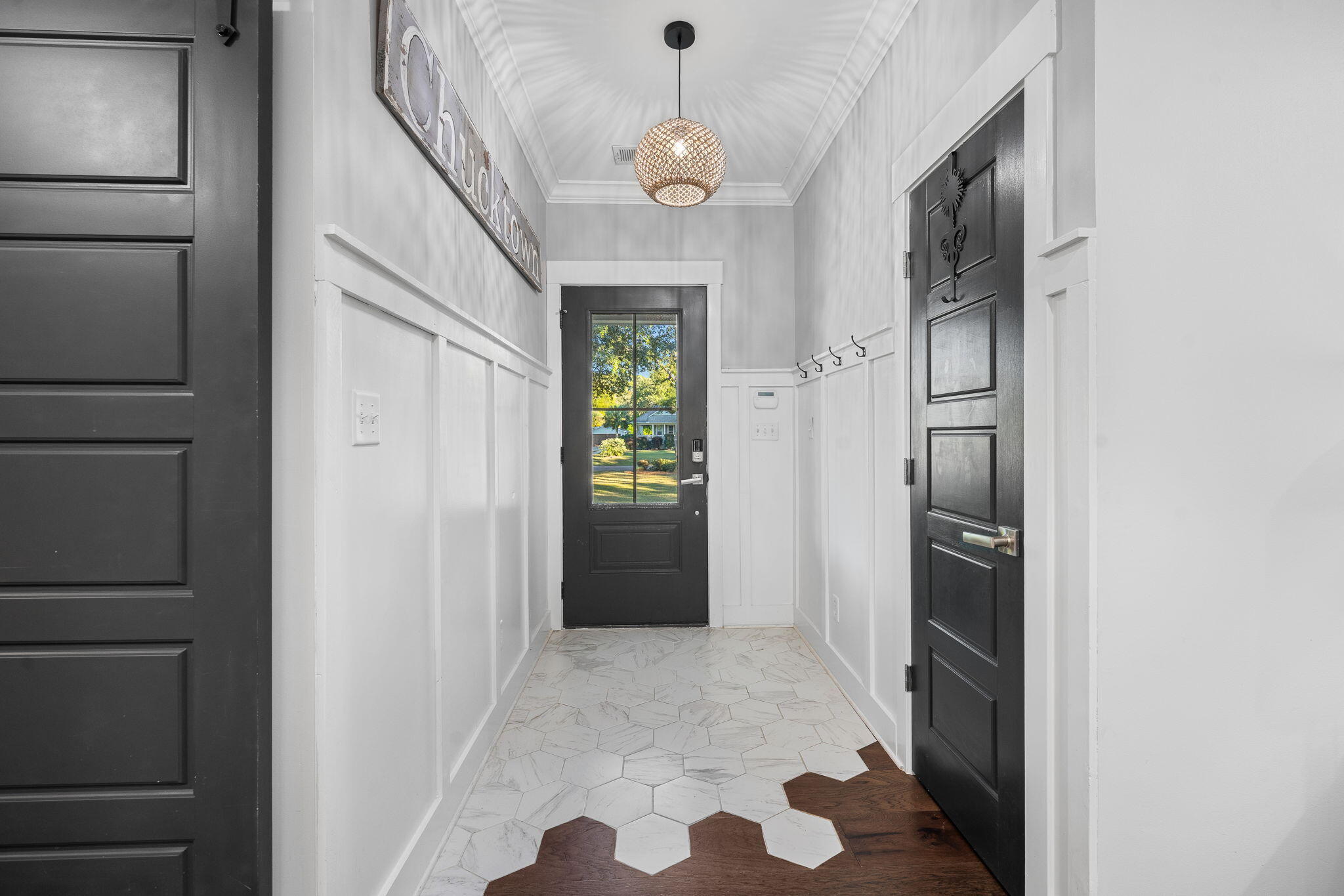 5323 Peerless Place Drive