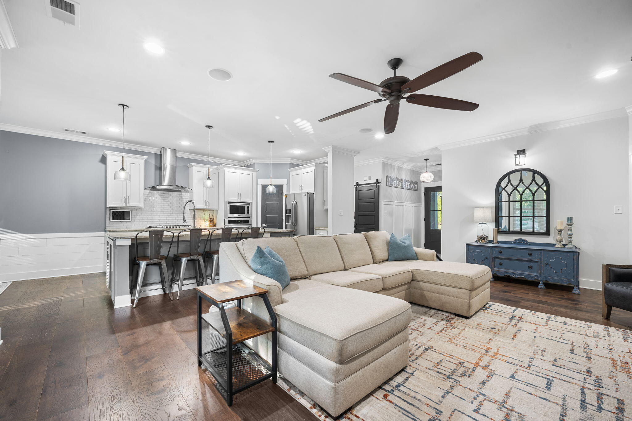 5323 Peerless Place Drive