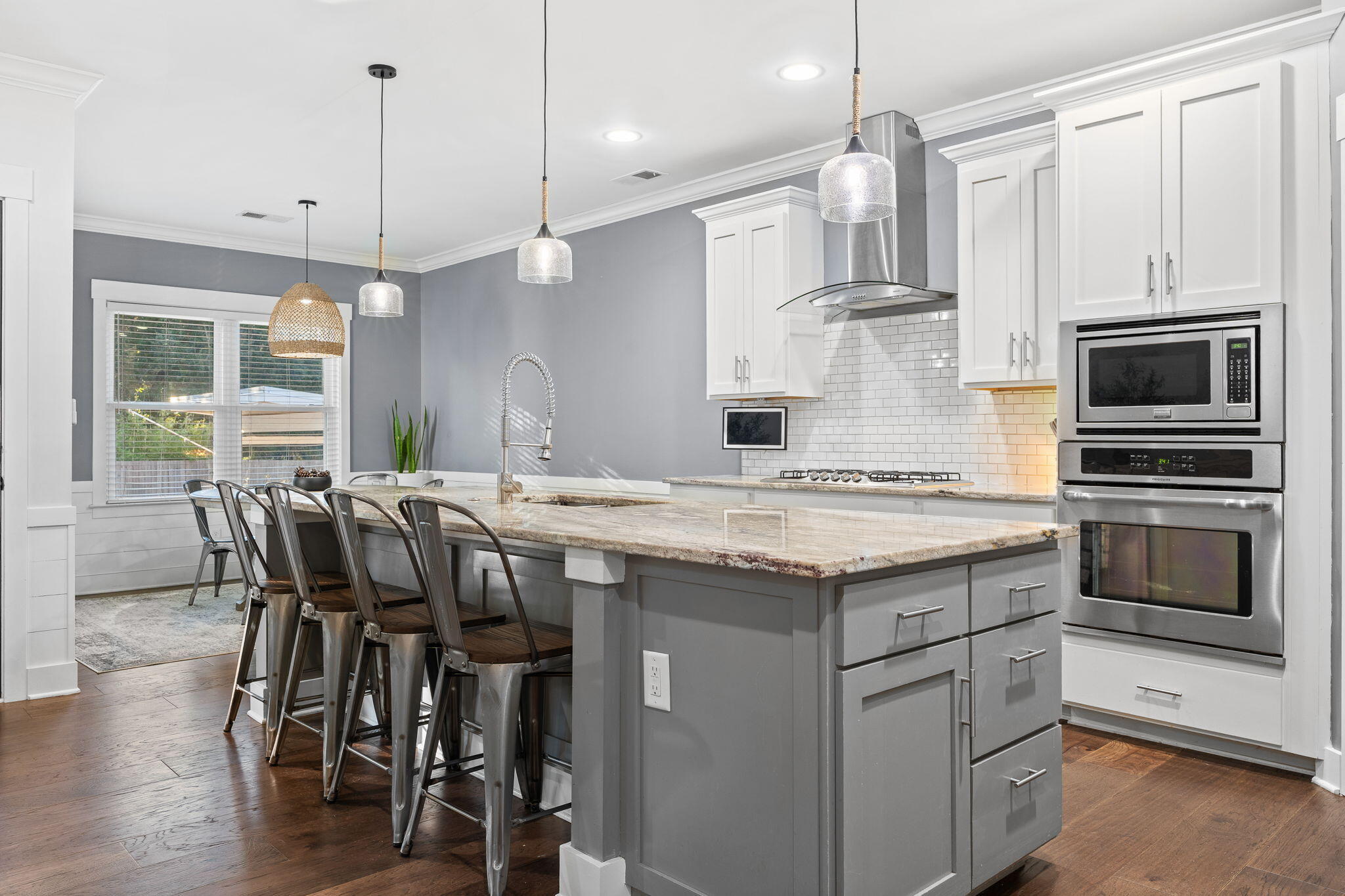 5323 Peerless Place Drive